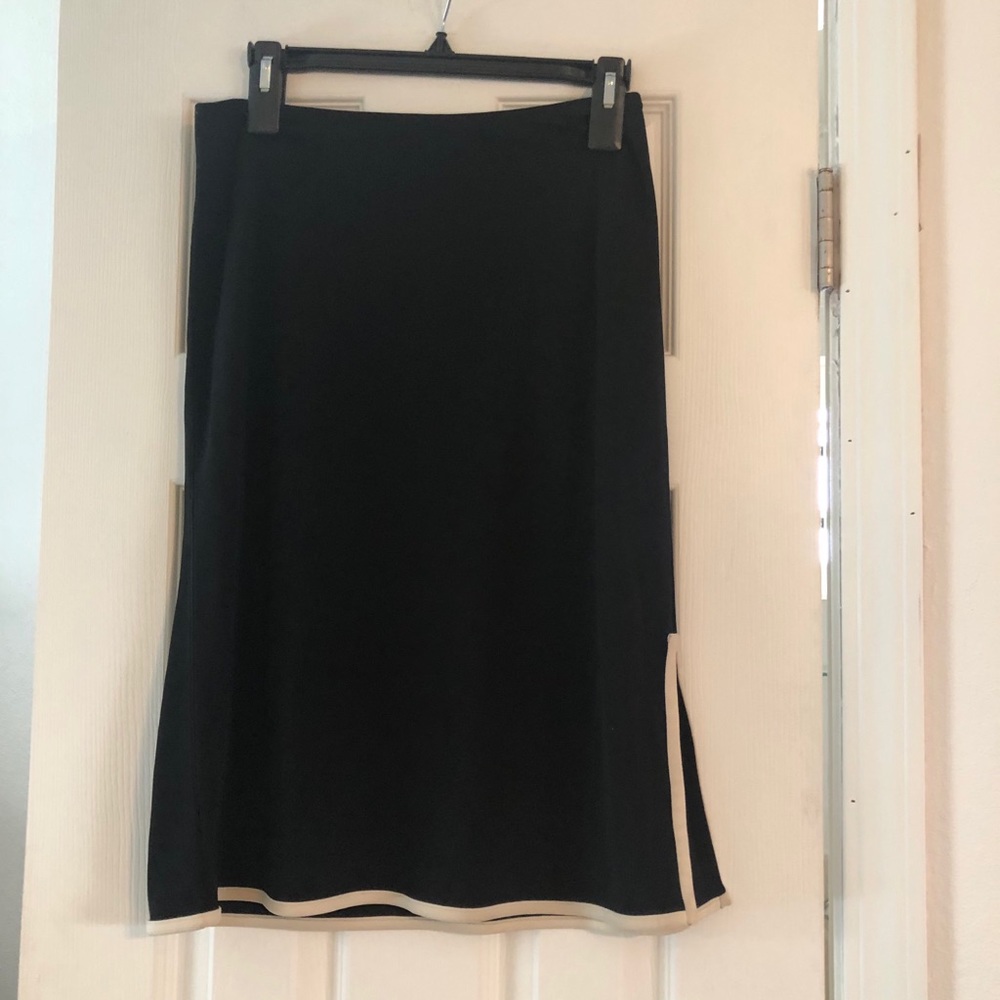 Black jersey skirt